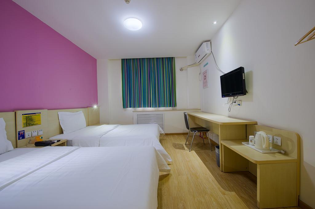 7Days Inn Chengdu Yulin Province Stadium Экстерьер фото